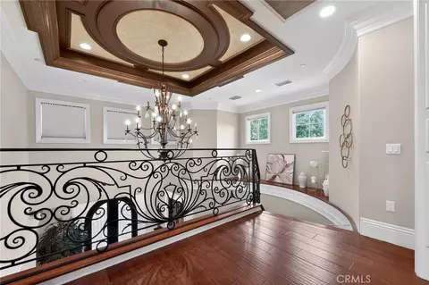 Entry Way - 200 W Pamela Rd, Arcadia, CA 91007 photo 4 of 5