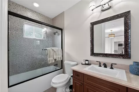 Bath - 200 W Pamela Rd, Arcadia, CA 91007 photo 7 of 9