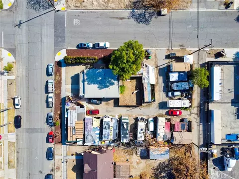 View/Area - 584 E H St, Colton, CA 92324 photo 12 of 13