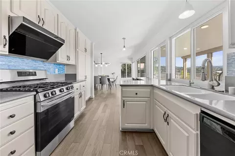 Kitchen - 20105 Prosa Ct, Walnut, CA 91789 photo 4 of 4