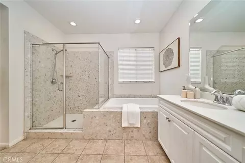 Bath - 2876 E Via Terrano, Ontario, CA 91764 photo 1 of 6