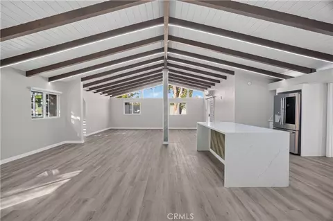 9336 Sophia Ave, North Hills, CA 91343