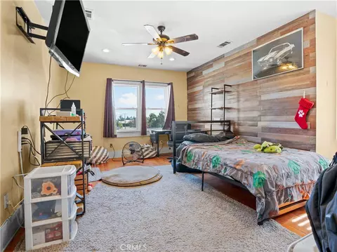 Bedroom - 7567 Etiwanda, Rancho Cucamonga, CA 91739 photo 6 of 9