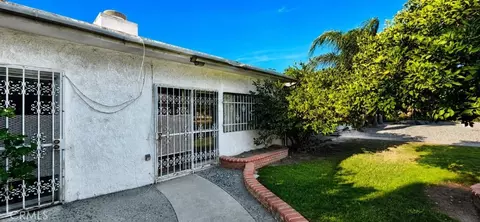 Exterior - 326 E 7th, San Jacinto, CA 92583 photo 1 of 5