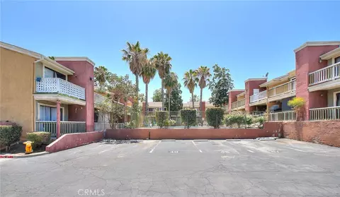760 Rimpau #102, Corona, CA 92879