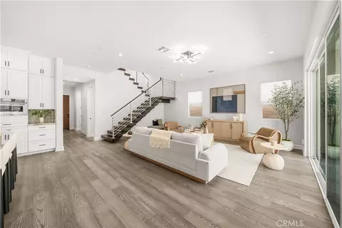 Living - 133 Chant, Irvine, CA 92618 photo 5 of 8