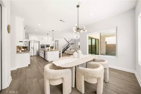 Dining - 133 Chant, Irvine, CA 92618 photo 4 of 5