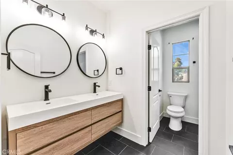 Bath - 100 Alhambra, Irvine, CA 92620 photo 2 of 5