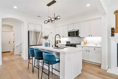 Kitchen - 100 Alhambra, Irvine, CA 92620 photo 1 of 4
