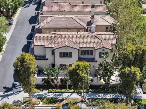 View/Area - 100 Alhambra, Irvine, CA 92620 photo 7 of 19