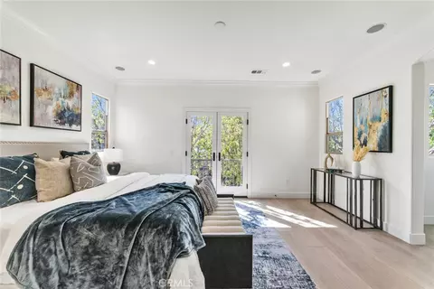 Bedroom - 100 Alhambra, Irvine, CA 92620 photo 4 of 4