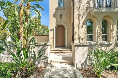 Exterior - 100 Alhambra, Irvine, CA 92620 photo 3 of 9