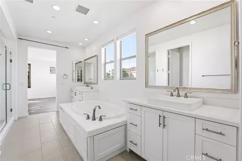 Bath - 217 Compass, Irvine, CA 92618 photo 1 of 3