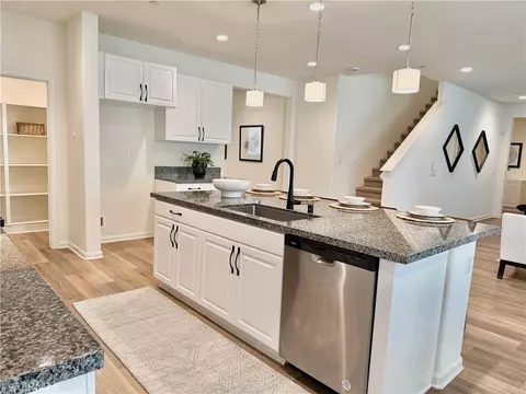 Kitchen - 36288 Firelight Cir, Wildomar, CA 92595 photo 7 of 7