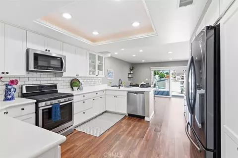 Kitchen - 4541 Lyme Bay, Oxnard, CA 93035 photo 1 of 2