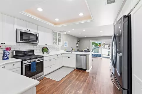 Kitchen - 4541 Lyme Bay, Oxnard, CA 93035 photo 1 of 2