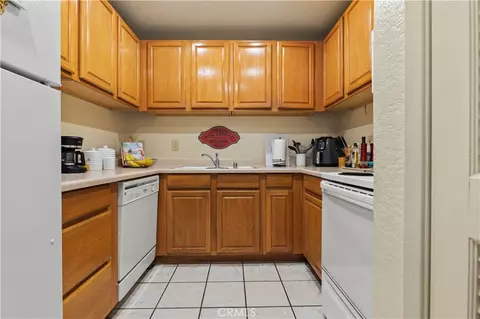 Kitchen - 22700 Lakeway #331, Diamond Bar, CA 91765 photo 1 of 1