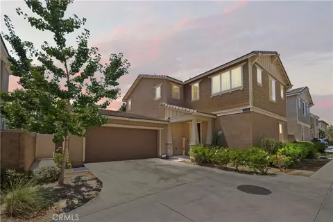 3147 E Yellowstone Dr, Ontario, CA 91762