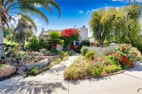 2759 S Barrington Ave, Los Angeles, CA 90064