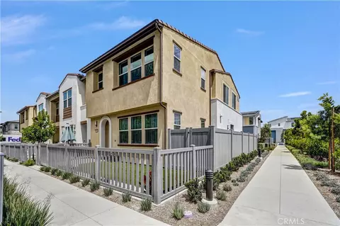 256 Hazel Dr, Mission Viejo, CA 92675