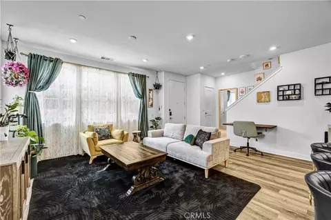 256 Hazel Dr, Mission Viejo, CA 92675