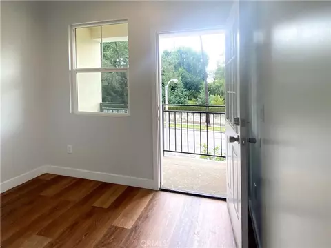 Entry Way - 300 E Alhambra Rd #E, Alhambra, CA 91801 photo 2 of 2