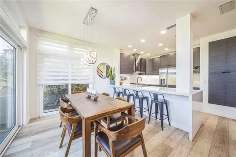 528 San Andres Dr, Solana Beach, CA 92075