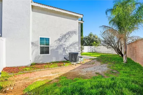 Exterior - 7639 Hillhurst, Riverside, CA 92508 photo 8 of 9