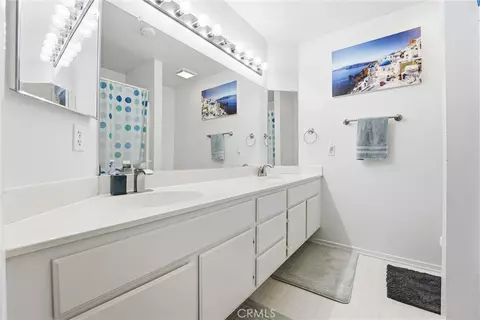 Bath - 7639 Hillhurst, Riverside, CA 92508 photo 2 of 2