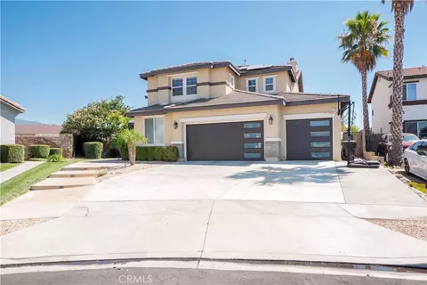 Exterior - 7505 Blue Mist Ct, Fontana, CA 92336 photo 2 of 12