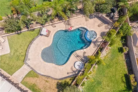 Exterior - 7505 Blue Mist Ct, Fontana, CA 92336 photo 12 of 12