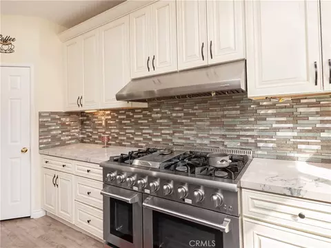 Kitchen - 7505 Blue Mist Ct, Fontana, CA 92336 photo 3 of 4