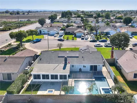 View/Area - 2939 S Pinehurst Ct, Ontario, CA 91761 photo 4 of 7