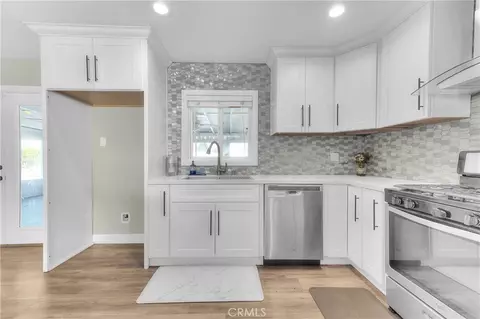 Kitchen - 2939 S Pinehurst Ct, Ontario, CA 91761 photo 3 of 3