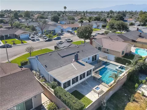 View/Area - 2939 S Pinehurst Ct, Ontario, CA 91761 photo 3 of 7