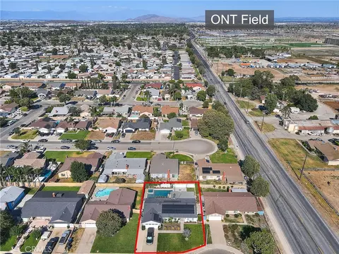 View/Area - 2939 S Pinehurst Ct, Ontario, CA 91761 photo 6 of 7