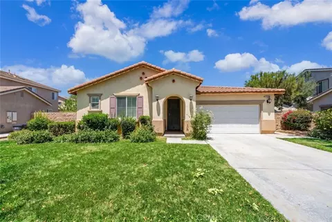 13180 Quarter Horse Dr, Eastvale, CA 92880