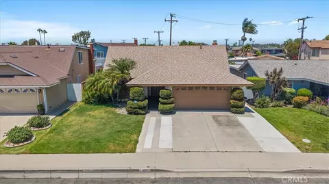 View/Area - 809 E Cyrene St, Carson, CA 90746 photo 1 of 8