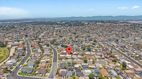 View/Area - 809 E Cyrene St, Carson, CA 90746 photo 8 of 8