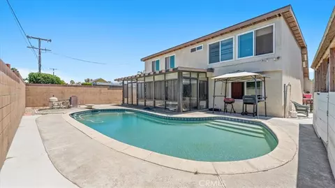 Exterior - 809 E Cyrene St, Carson, CA 90746 photo 3 of 5