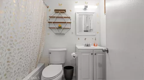 Bath - 809 E Cyrene St, Carson, CA 90746 photo 1 of 2