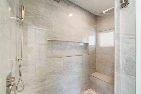 Bath - 2785 State, Corona, CA 92881 photo 4 of 7