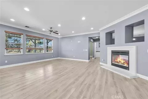 Living - 519 Cedarbrook Ln, Corona, CA 92879 photo 5 of 12