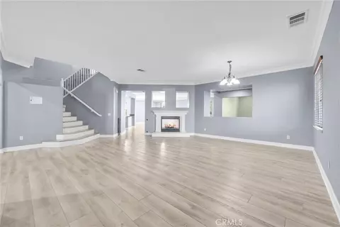 Living - 519 Cedarbrook Ln, Corona, CA 92879 photo 3 of 12