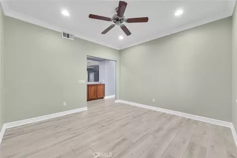 Living - 519 Cedarbrook Ln, Corona, CA 92879 photo 11 of 12