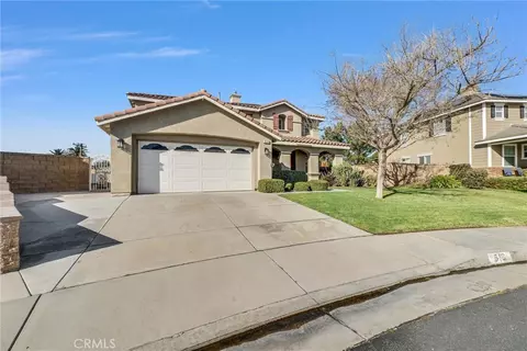 Other - 519 Cedarbrook Ln, Corona, CA 92879 photo 1 of 9