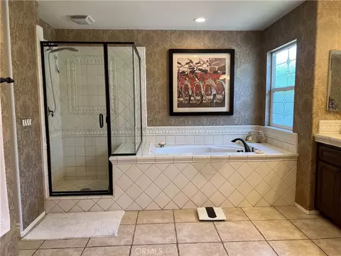 Bath - 6480 Acey St, Eastvale, CA 92880 photo 2 of 8