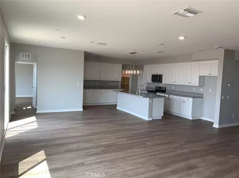 Living - 7453 Grazing Ln, Riverside, CA 92507 photo 1 of 3