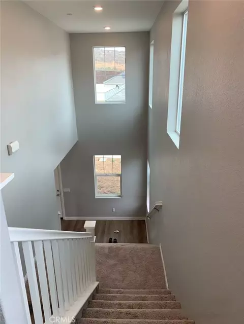 Entry Way - 7453 Grazing Ln, Riverside, CA 92507 photo 7 of 7