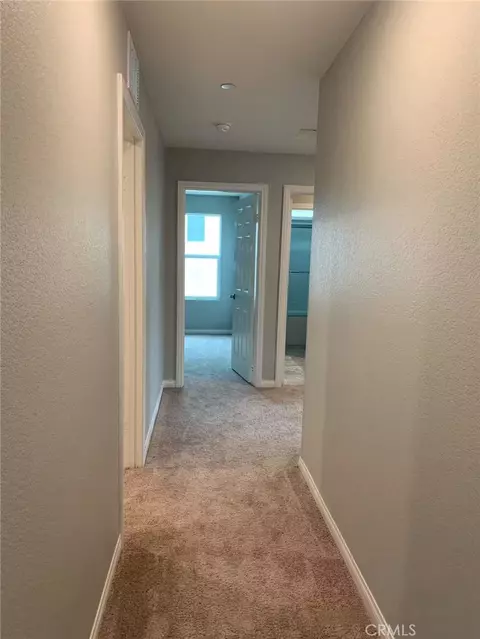 Entry Way - 7453 Grazing Ln, Riverside, CA 92507 photo 6 of 7